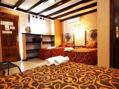 إشبيلية Hostal Zurbaran شقة