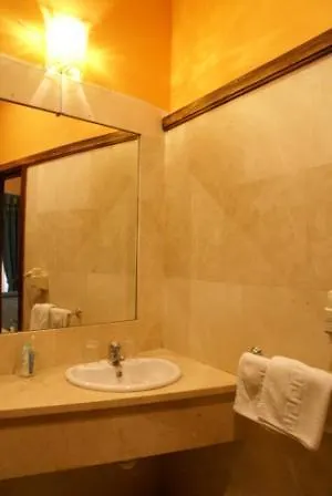إشبيلية Hostal Zurbaran