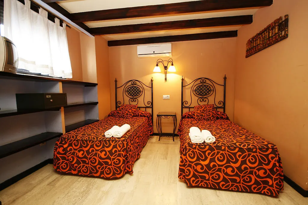 Hostal Zurbaran Seville Apartment